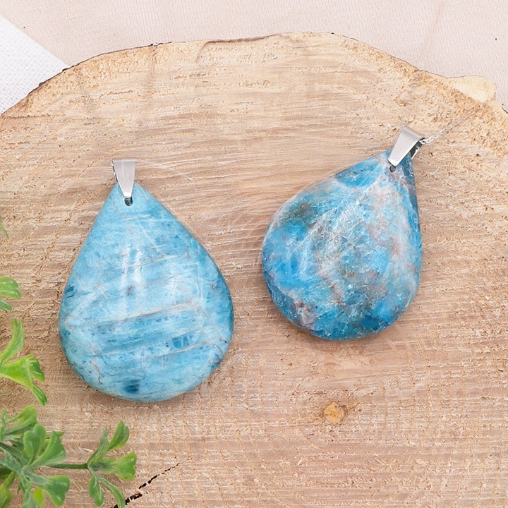 PENDENTIF GOUTTE APATITE BLEUE A